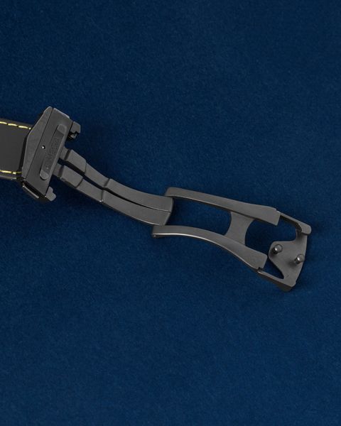 Omega Speedmaster Dark Side of the Moon 310.92.44.50.01.001